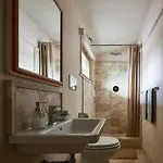 Frank Lloyd Wright-inspired In Tuscany *