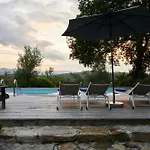 Дом отдыха Frank Lloyd Wright-inspired In Tuscany Pergine Valdarno