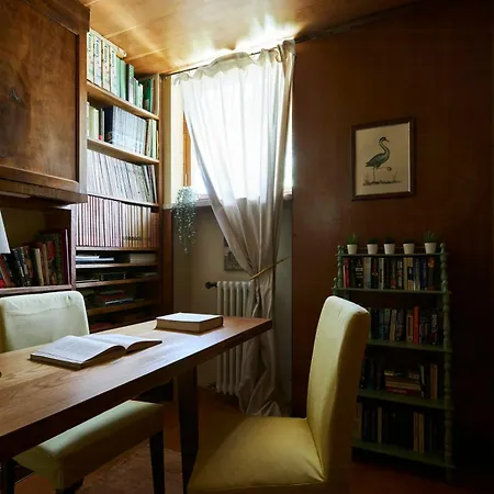 Frank Lloyd Wright-inspired In Tuscany Σπίτι διακοπών *